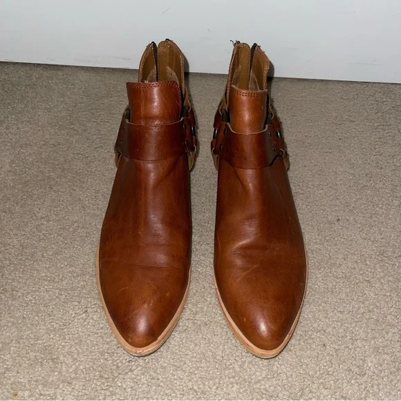 Frye Leather Harness Ankle Boots Women’s 10M Brown Ring Moto Western Booties - Picture 2 of 8